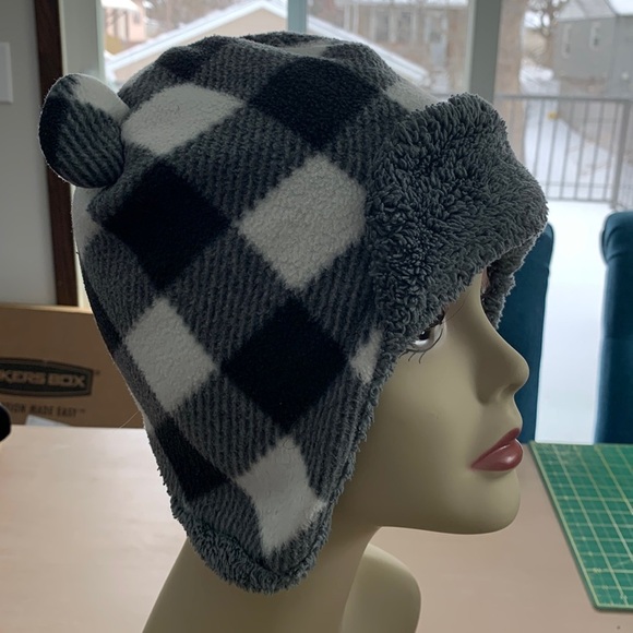 Wonder Nation Winter hat with ears, good condition - Picture 1 of 6